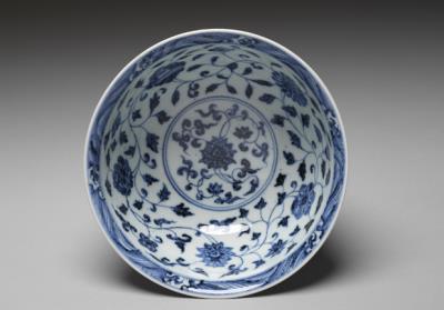 图片[2]-Bowl with lotus scrolls in underglaze blue, Ming dynasty (1368-1644)-China Archive